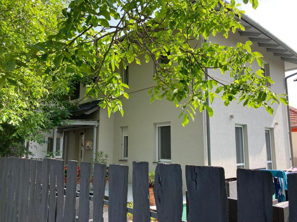 דירות שיופוק Pentz House מראה חיצוני תמונה